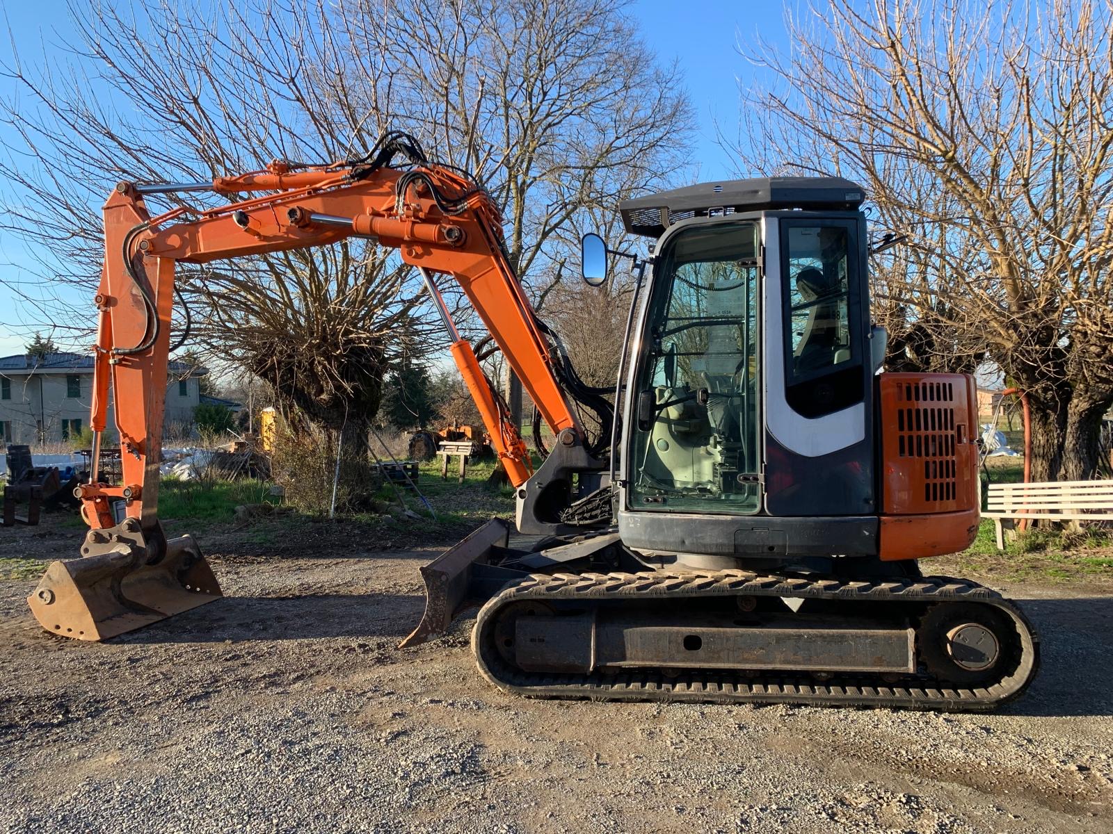 HITACHI ZAXIS 85U SBC-3_8