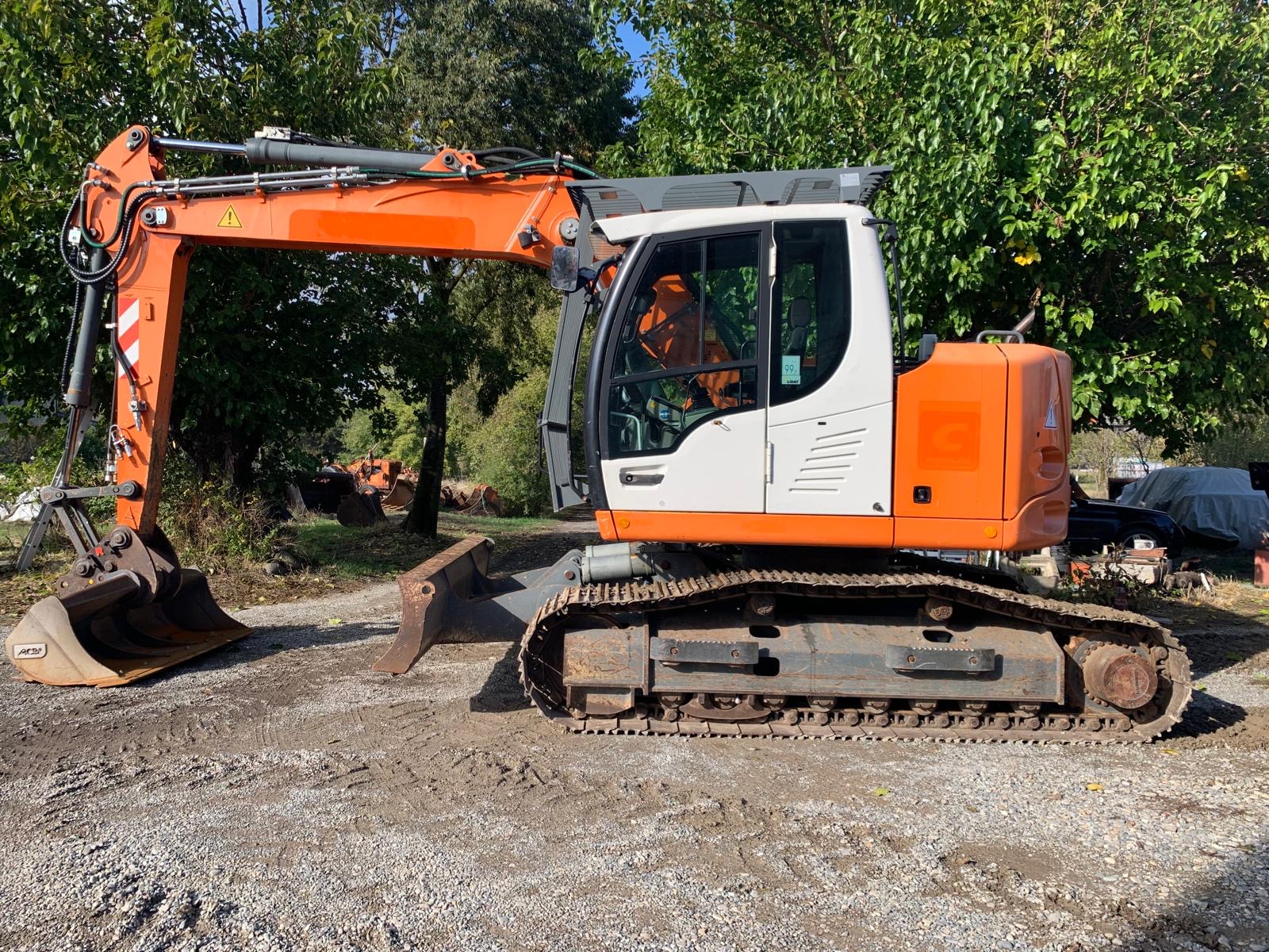 Liebherr 914 compact_10